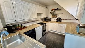 Photo 25- click for photo gallery